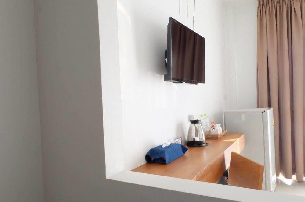 Baan Iyara Hotell Nan Exteriör bild