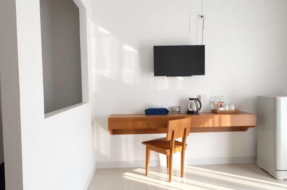 Baan Iyara Hotell Nan Exteriör bild