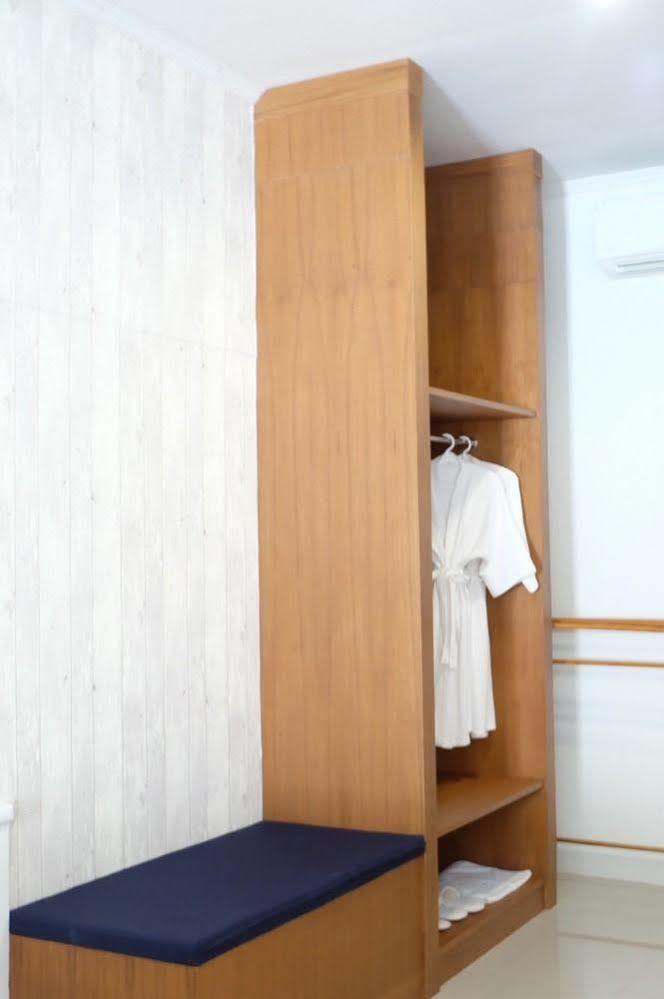 Baan Iyara Hotell Nan Exteriör bild